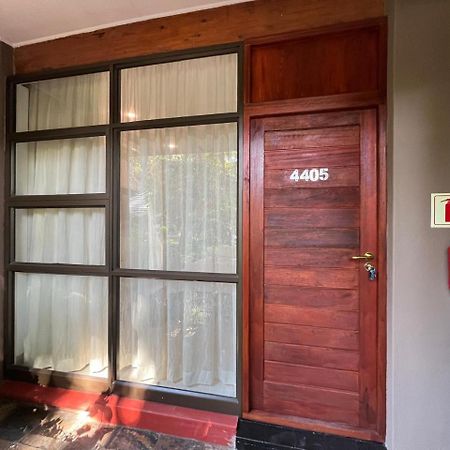 Forty 4 On Hoog Polokwane Eksteriør billede
